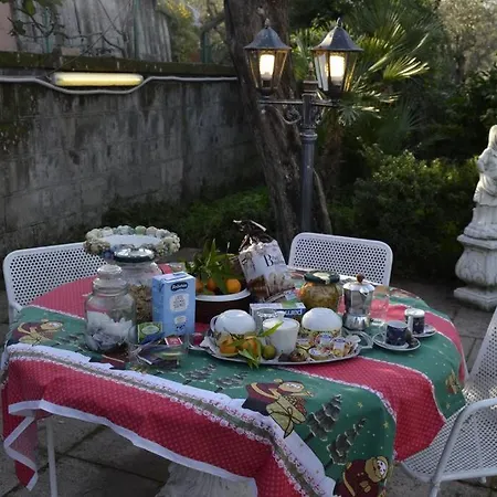 Holiday home Limoneto Gargiulo